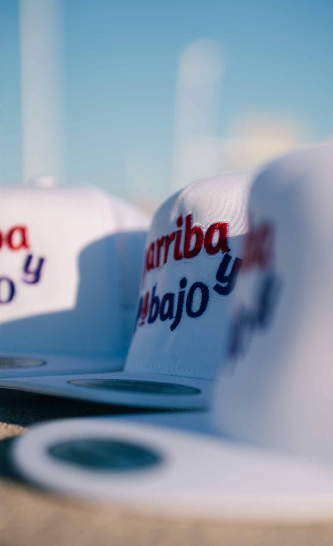 White "Parriba Y Pabajo" Cap